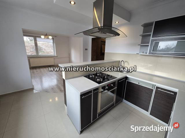 Dom wolnostojący 263m2 Rogów 926m2