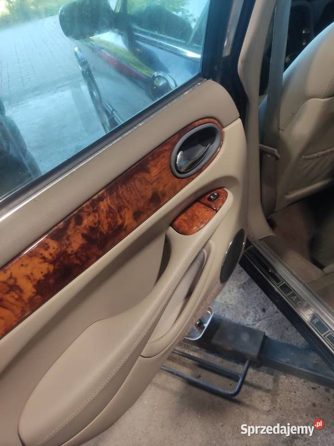 Jaguar xj 32 V8 benzyna 3200cm3 Raciborowice Dolne