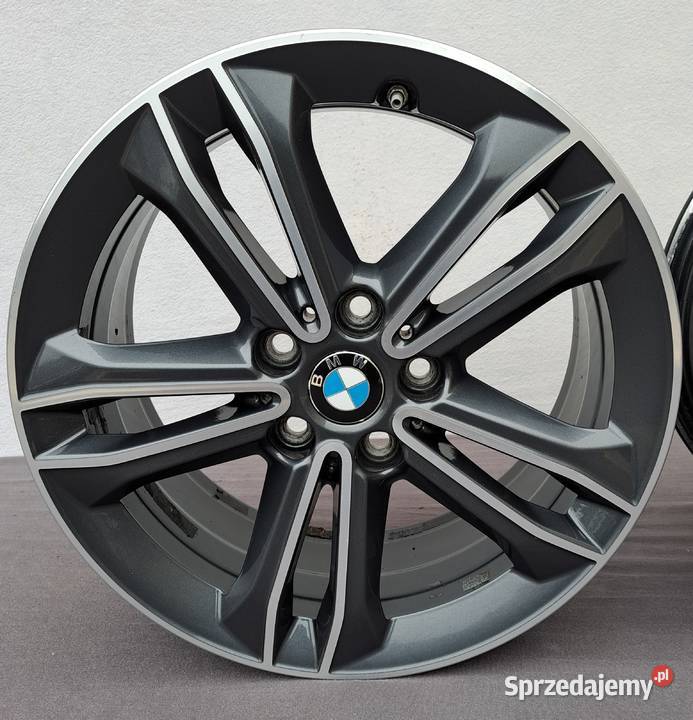 Felgi BMW F40 F45 F46 R17 75J ET54 5x112 BMW OE Mielęcin