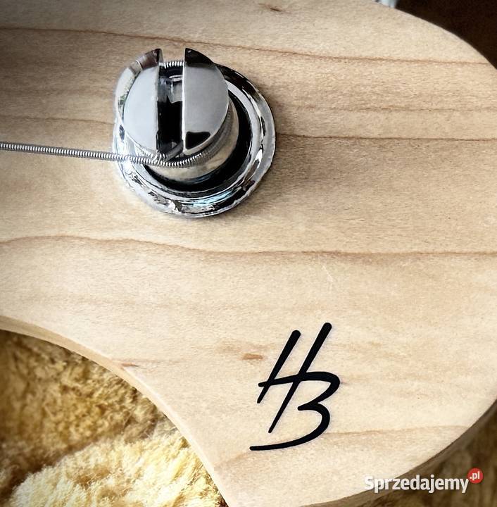 Gitara basowa Harley Benton