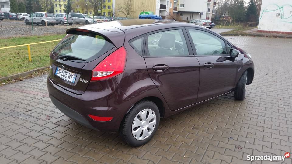 Ford Fiesta mk7 16 Titanic Jasny Środek Lublin