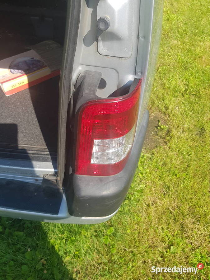 citroen berlingo lampa tyl lewa prawa