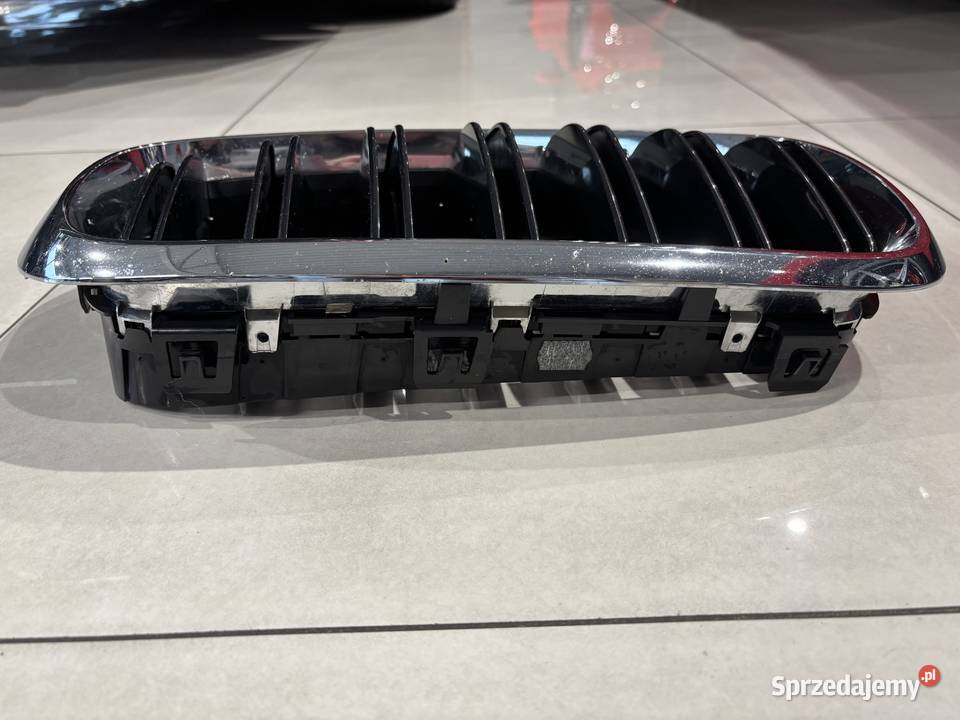 Kratka ozdobna prawa M BMW X5 M X6 M Krzywaczka