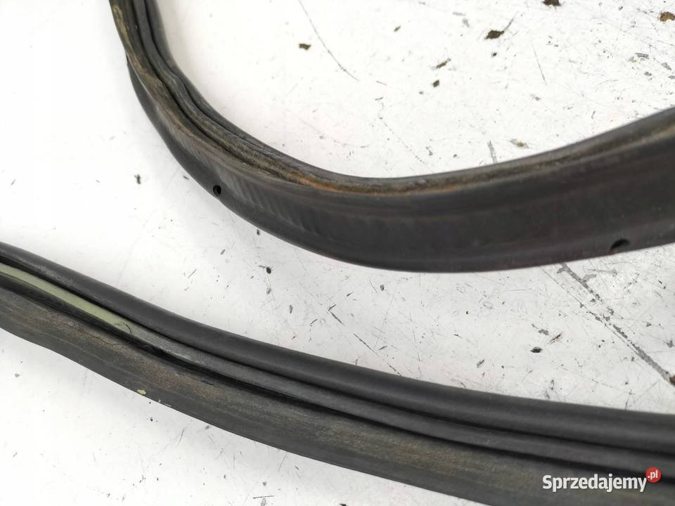 USZCZELKA KLAPY TYŁ BAGAŻNIKA SEDAN USA VW świętokrzyskie sprzedam