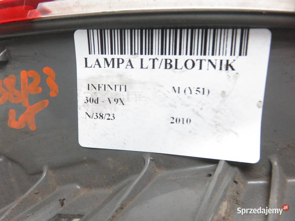 LAMPA LEWA TYLNA INFINITI M Q70 Lampy tylne małopolskie