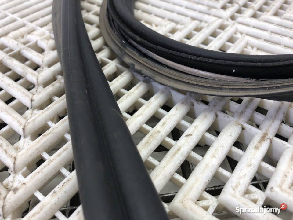 USZCZELKA KLAPY BAGAŻNIKA AUDI Q7 4M SUV