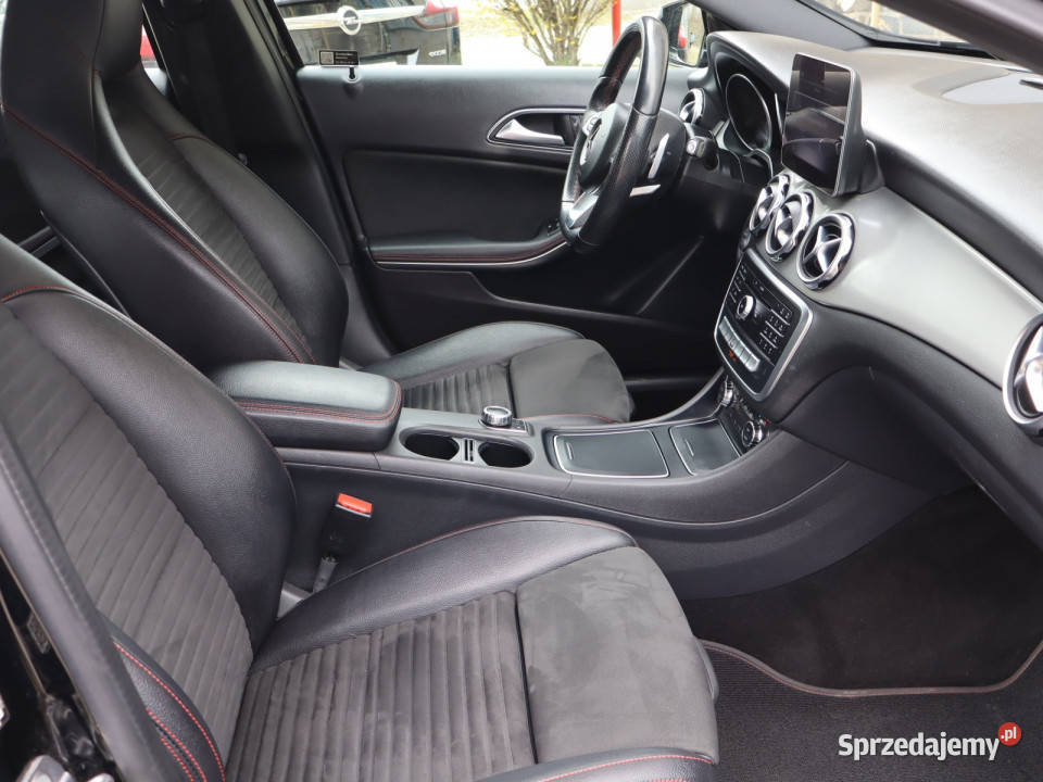 Mercedes GLA GLA 200 ABS Katowice