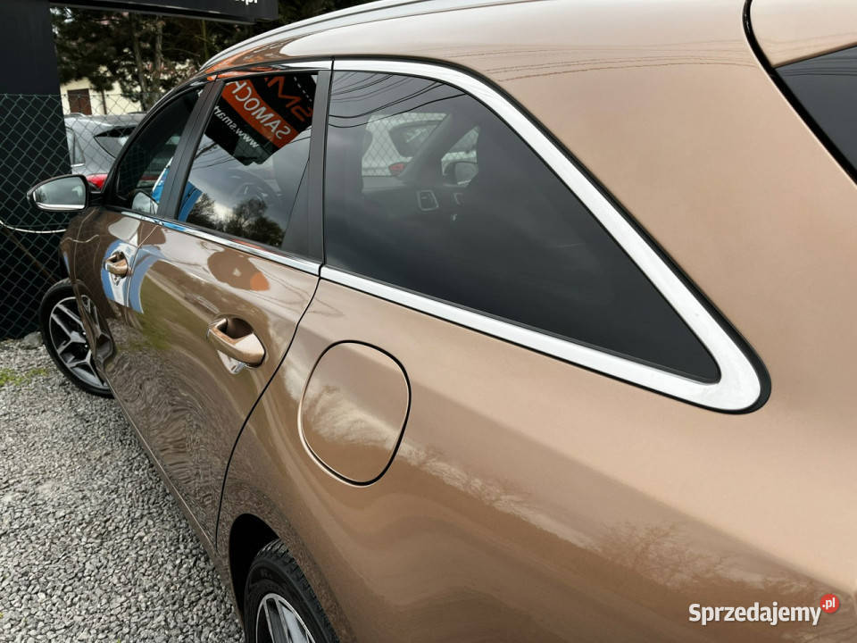 Kia Ceed Navi Kamera Serwis Full Led Business Rok produkcji 2022 Rydułtowy