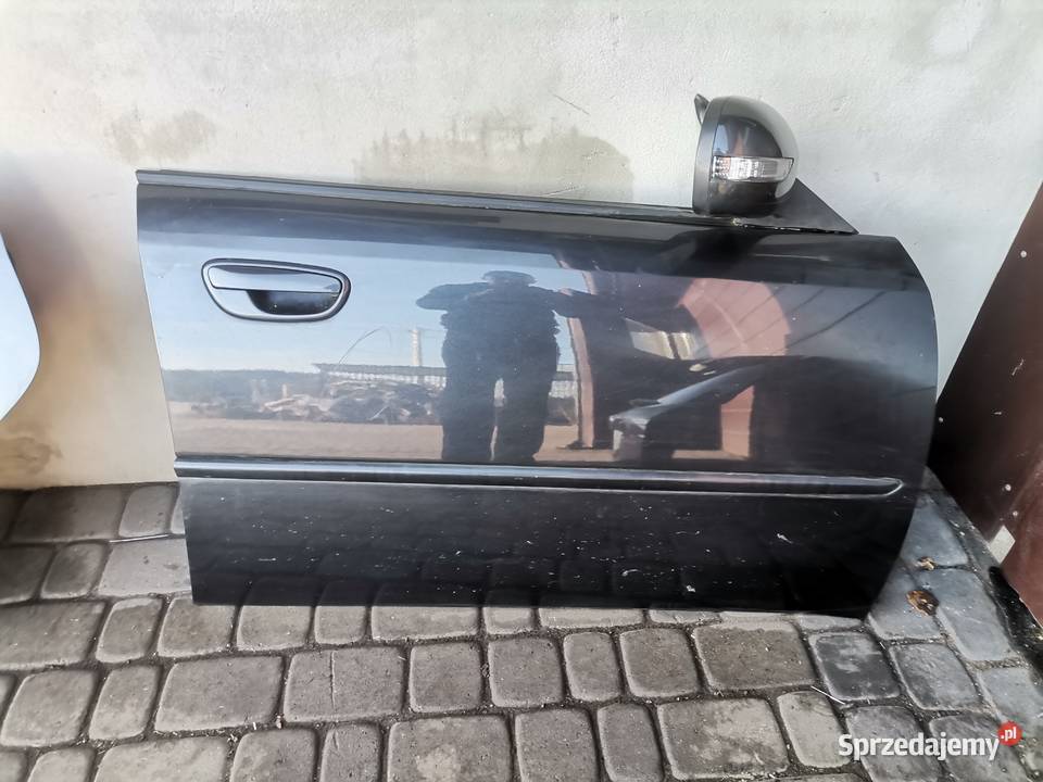 DRZWI PRAWE PRZÓD SUBARU LEGACY IV KOMBI 65Z Rok produkcji 2004 Nowy Sącz sprzedam
