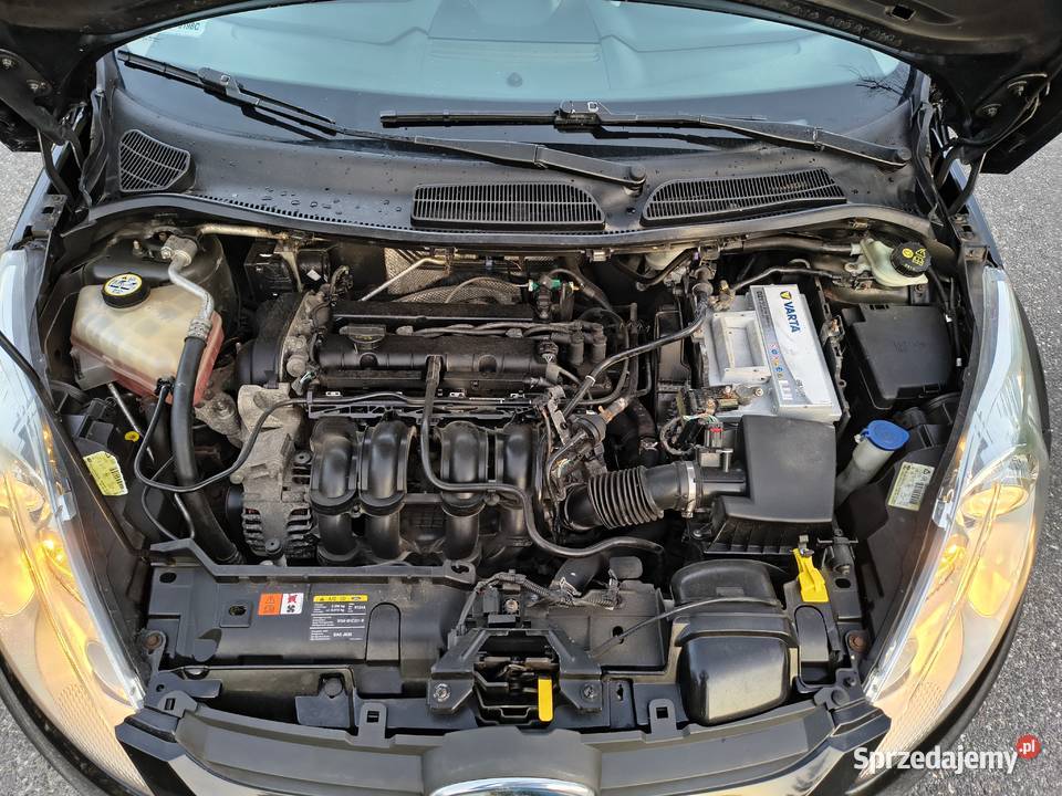 mam do sprzedania Forda Fiestę MK7 Titanuim 16 aluminiowe felgi Zembrzyce