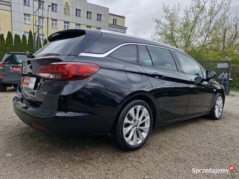 14 T 150 66 COSMO Car Play GPS kamera Kraków sprzedam