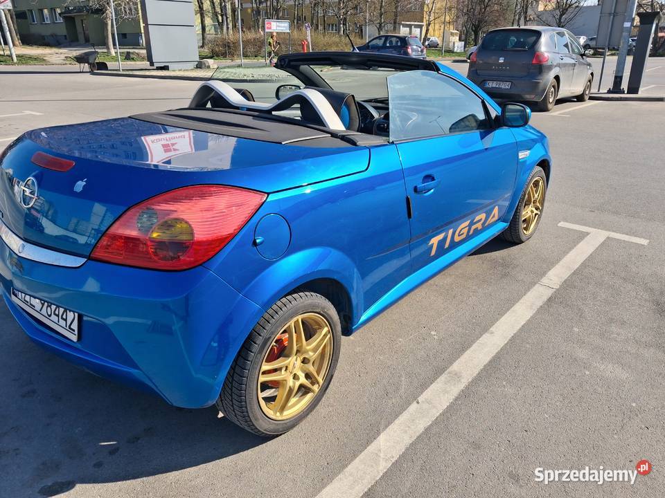 Opel Tigra 2005r 14 bezyna przebieg 158 3900zl benzyna Gdańsk
