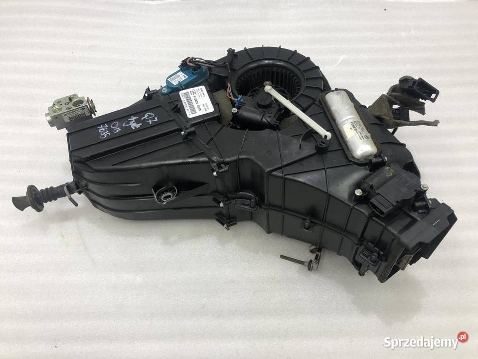 NAGRZEWNICA DMUCHAWA AUDI Q7 4L 0515 4L0820004D