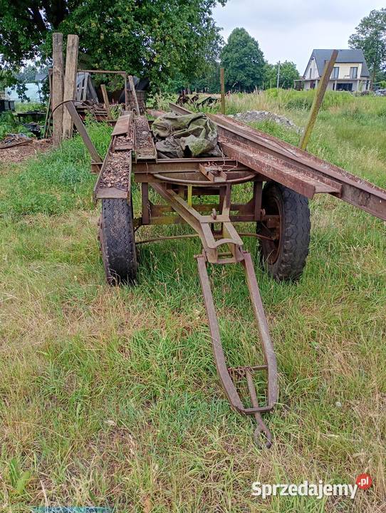 Wóz metalowy przyczepa do drewna rozciągana nieuszkodzony