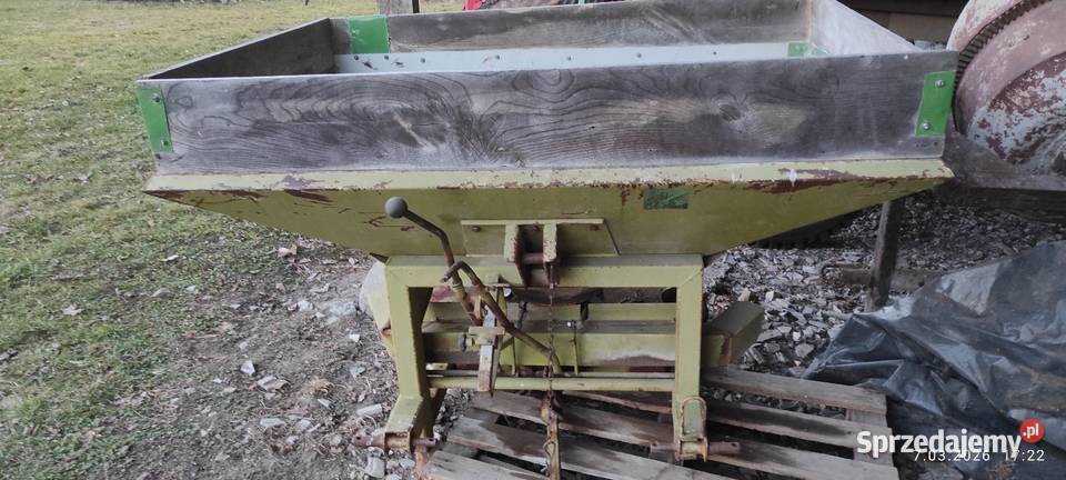 Rozsiewacz do nawozu Ćwików