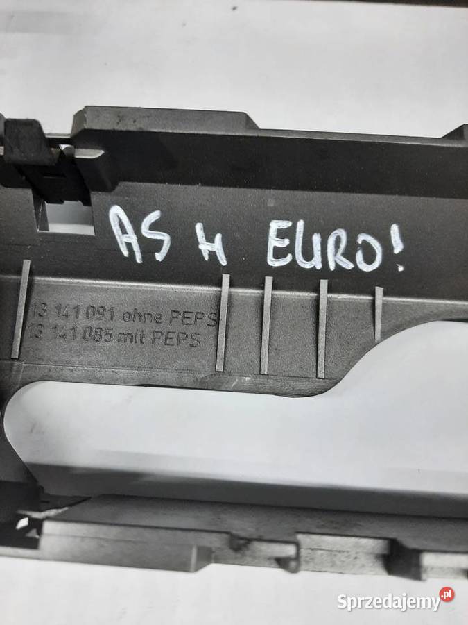 Opel Astra H 3 III Ramka środkowa ramka radia Części samochodowe Ksawerów