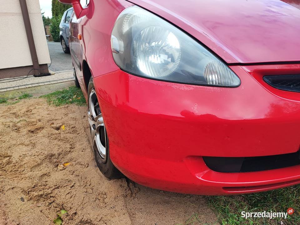 Honda Jazz 14 czerwona na części Sośnie