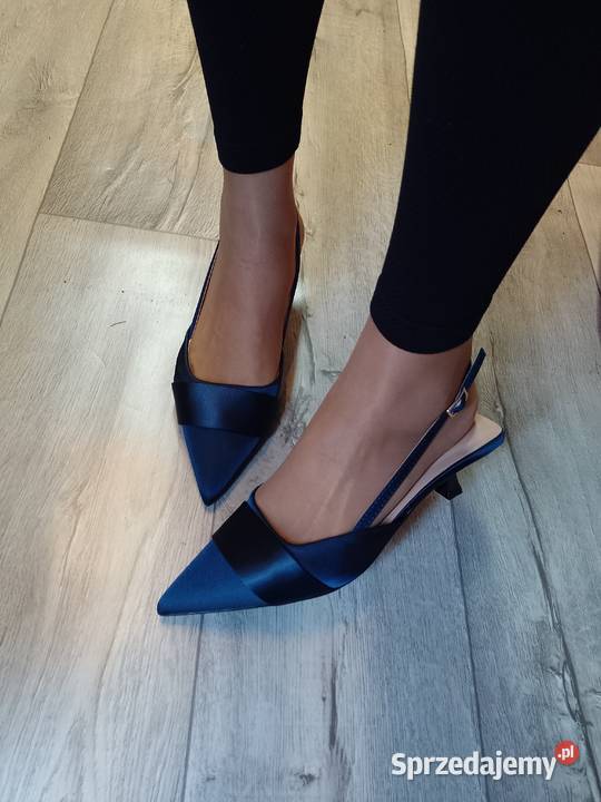 40 Granatowe czółenka wieczorowe z odkrytą piętą Czółenka Czółenka Kraków