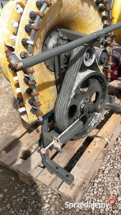 Sprzedam przystawkę sadownicza że sprzęgłem Poniatowa