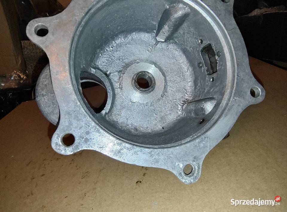 Pokrywa dyferencjału z napędem na koło bocznego Leszno