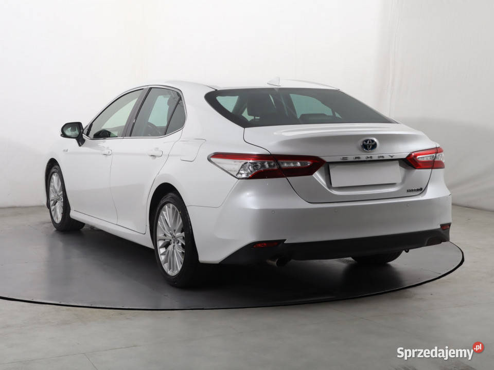 Toyota Camry 25 Hybrid Katowice