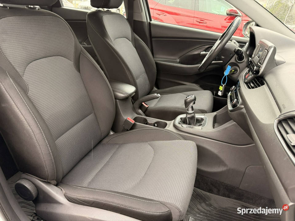 Hyundai i30 14 MPI 110 Classic Salon Polska