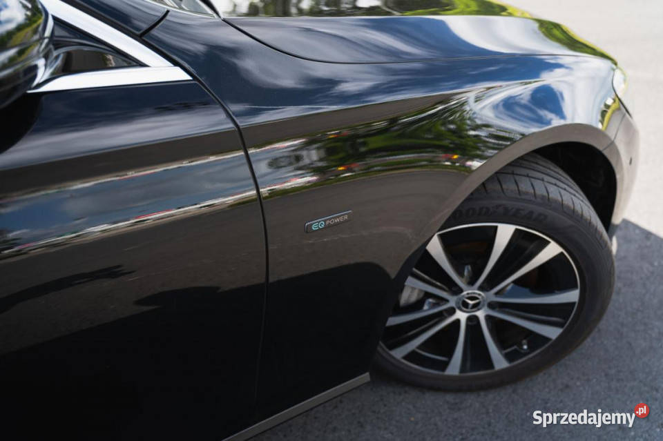 Mercedes E E 300 de Zabrze