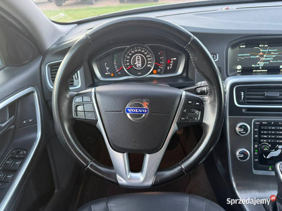 Volvo V60 Perfekcyjny Automat Bezwypadkowy I światła przeciwmgielne Rzeszów