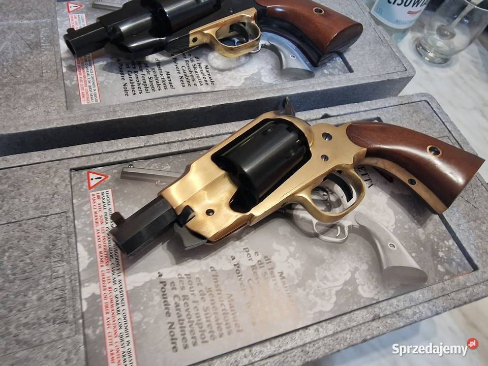 Rewolwer CzarnoprochowyRemington Army 3 cale małopolskie Kraków