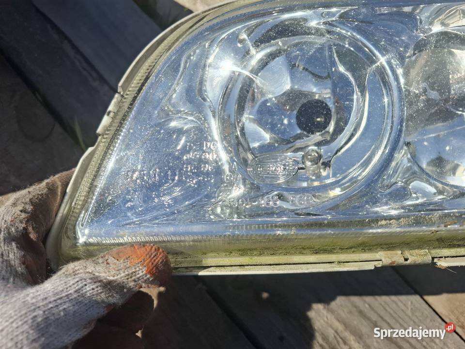 Lampa Lewa Przód Volvo V40 Hella Pozostałe Wisznice