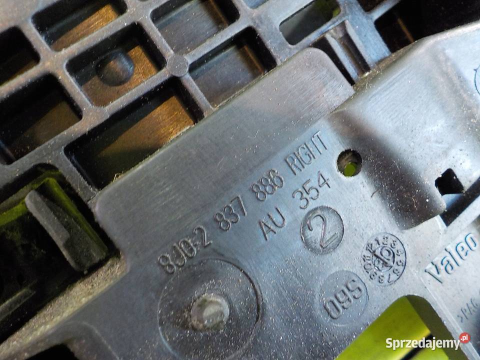 AUDI TT 8J LIFT 11r klamka drzwi prawa przod Suków