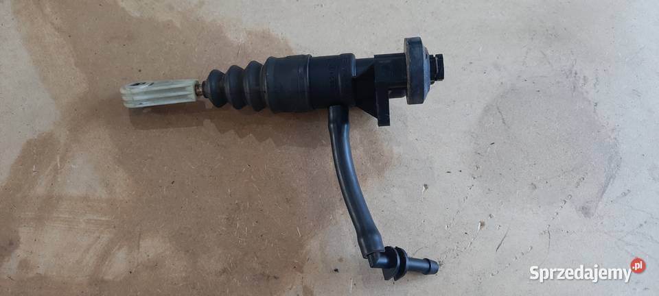 Pompka sprzęgła Audi A4B5 18b 125 1999r Radomsko