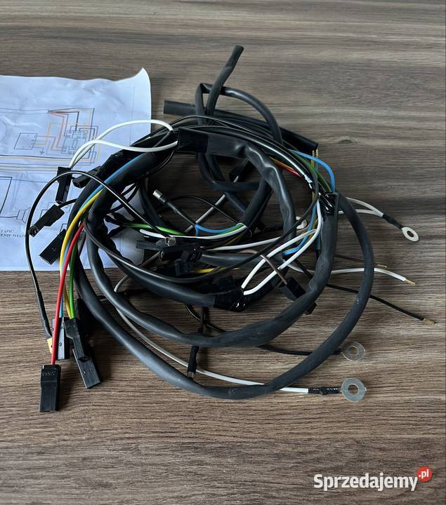 NOWA POLSKA INSTALACJA ELEKTRYCZNA WSK 175 M21W2 Bielsko-Biała