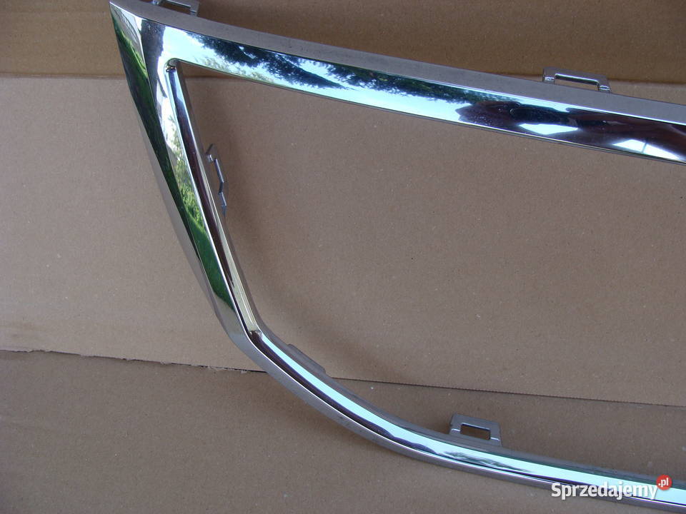 CHROM RAMKA ATRAPY GRILL SKODA KAROQ 57A85376 osobowe zachodniopomorskie sprzedam