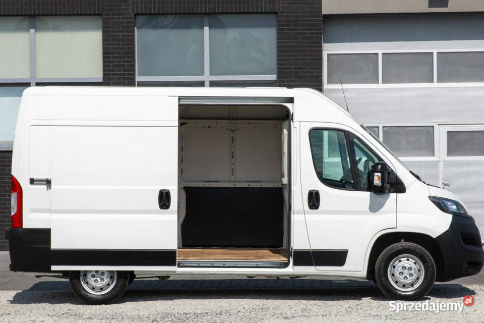 Peugeot Boxer L2H2 ŚREDNI 22 BlueHDI PREMIUM Jarocin sprzedam