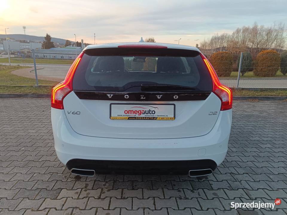Volvo V60 I Kombi Facelifting 20 D2 DRIVEE 120 Sanok