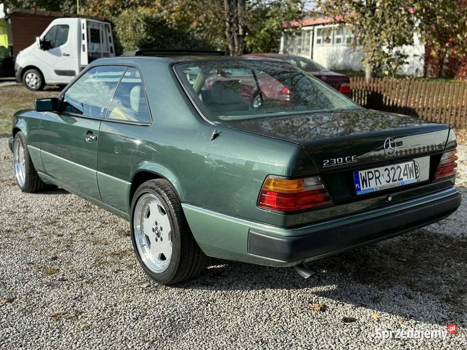 Mercedes W124 230CE Oryginalny Lakier 2 poduszka powietrzna sprzedam