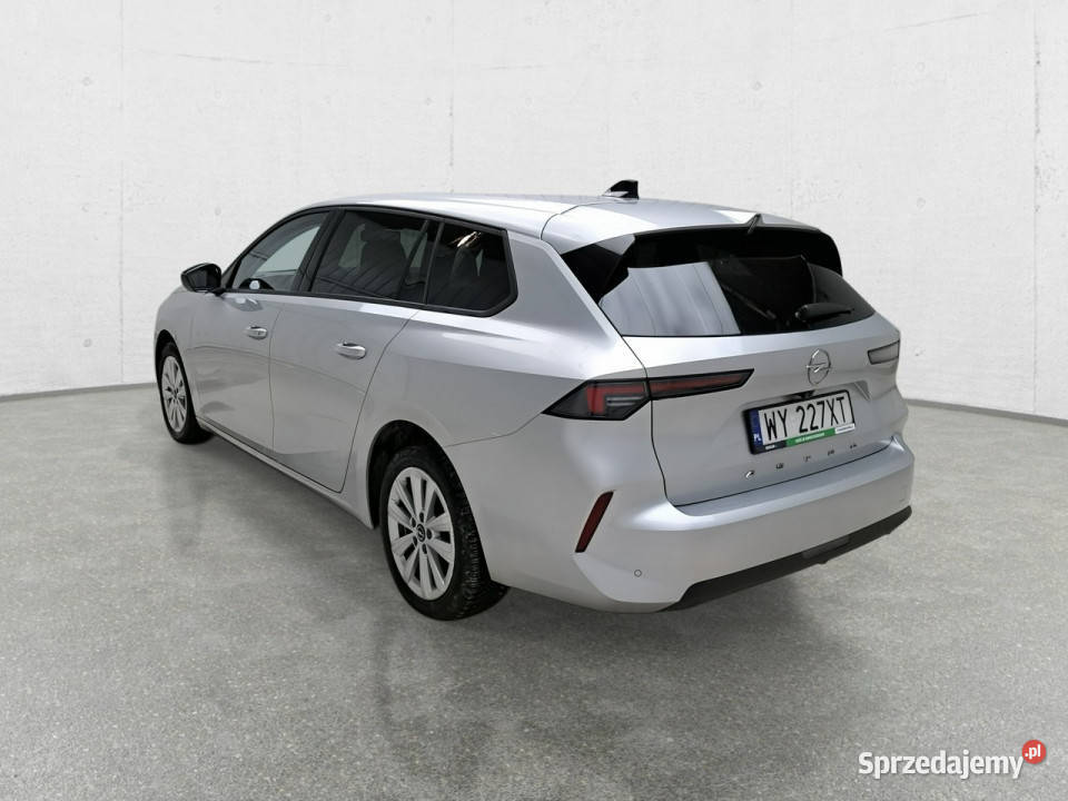Opel Astra L 2021 Komorniki