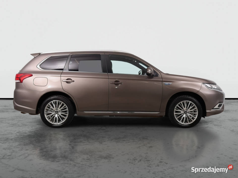 Mitsubishi Outlander 24 PHEV