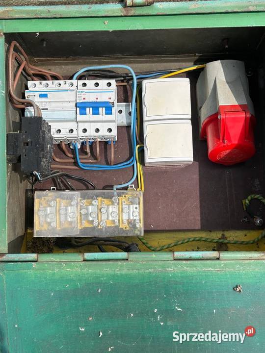 Skrzynka rozdzielnia budowlana dolnośląskie sprzedam