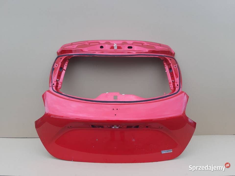 FIRMA SCS POLAND POSIADA NA SPRZEDAŻ OBUDOWA osobowe