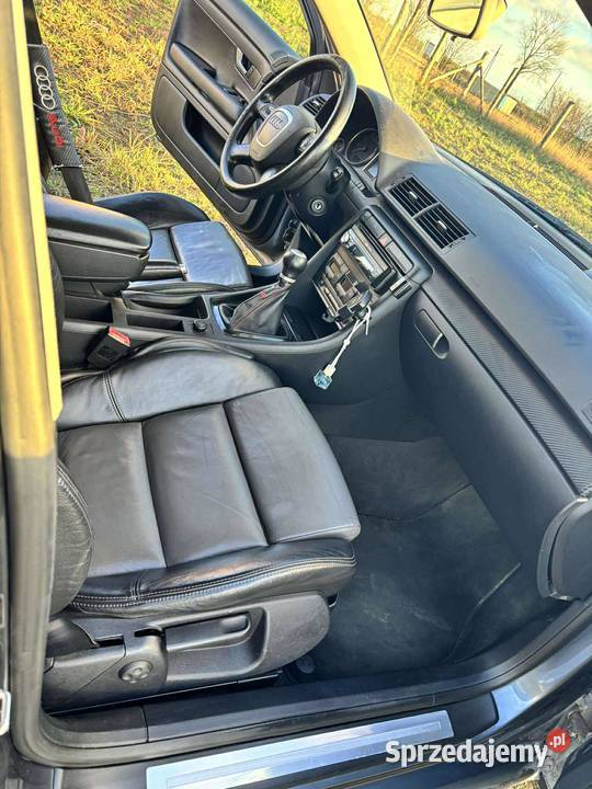 Sprzedam A4 Avant 18T Manual 300000km zachodniopomorskie Morzyczyn