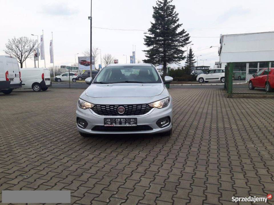 Fiat Tipo nieuszkodzony 2016 nieuszkodzony Legnica