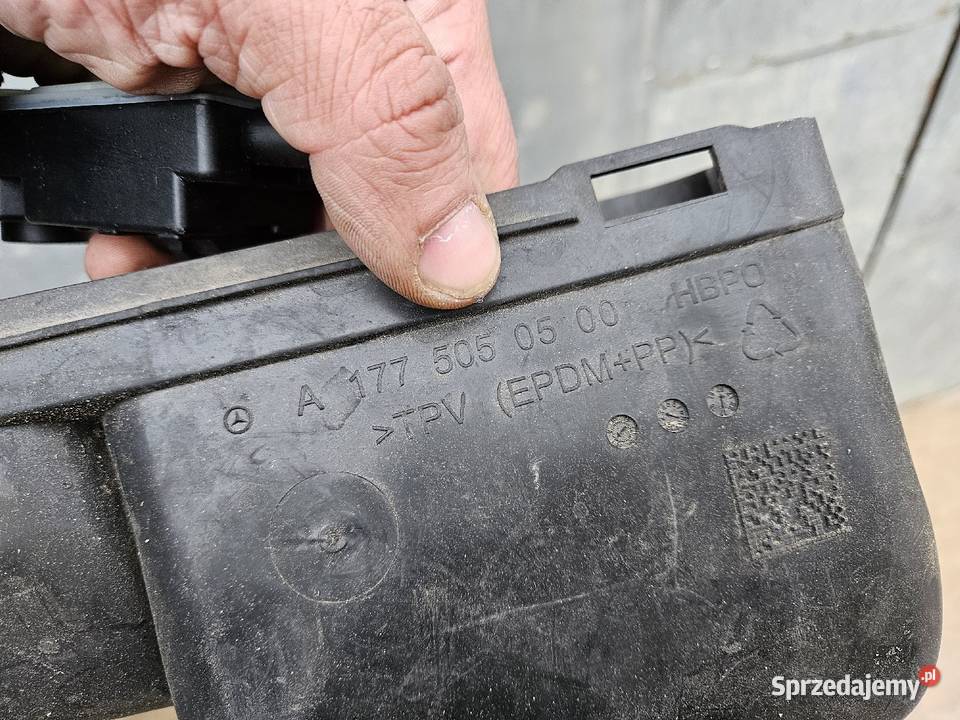 MERCEDES W177 KIEROWNICA WLOT POWIETRZA osobowe Międzychód