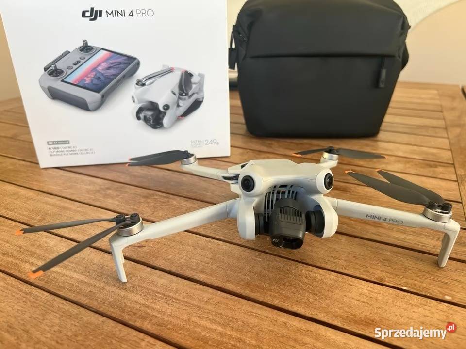 DJI Mini 4 Pro Fly More Combo Dęblin