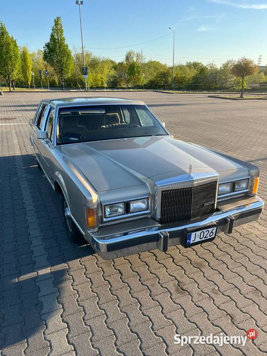 Lincoln Town Car 1989 automatyczna