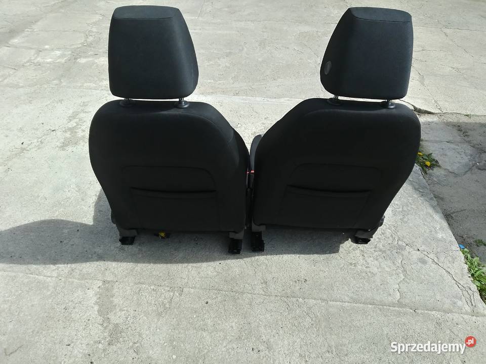 Fotele Kanapa SKODA OCTAVIA III sedan 15 komplet sprzedam