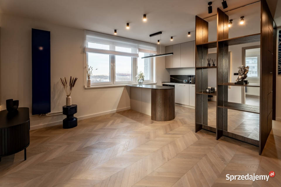 Wyjątkowy widok centrum Warszawy remoncie w 2024 Liczba pokoi 2 Warszawa