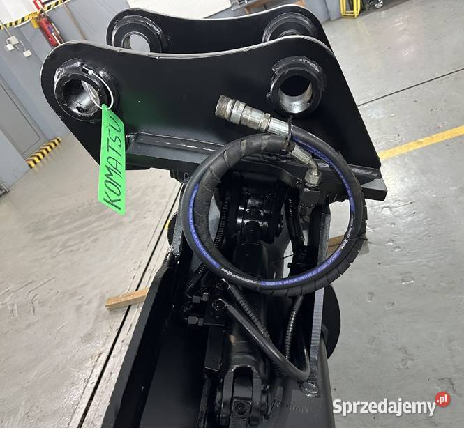 UŻYWANA ŁYŻKA SKARPOWA HYDRAULICZNIE UCHYLNA Tuliszków