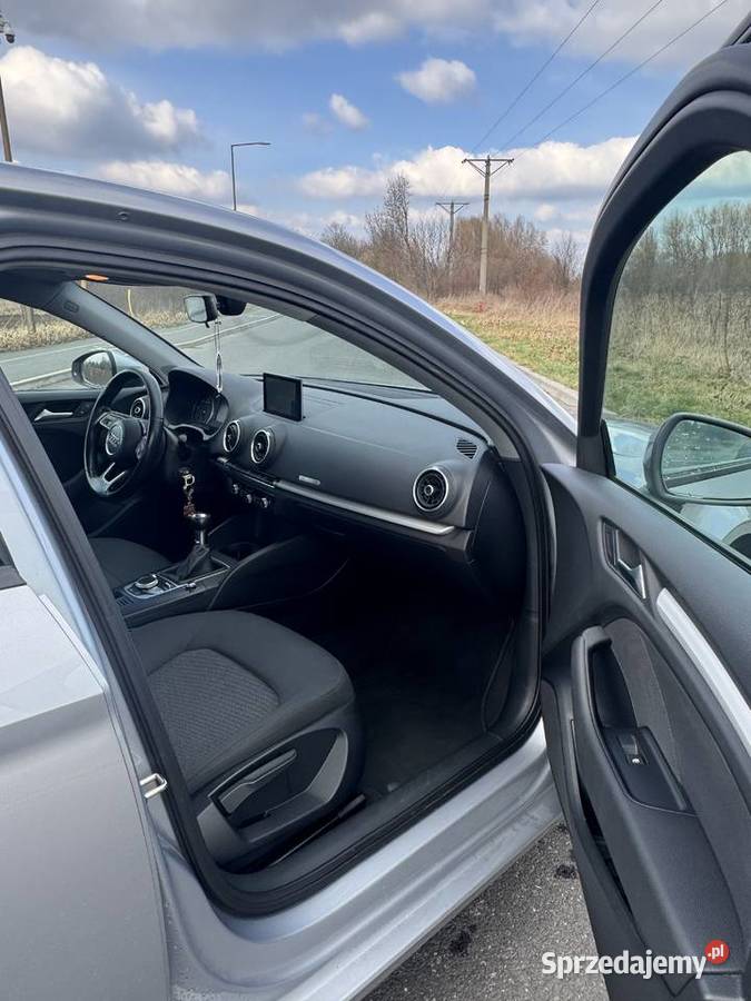 Sprzedam AUDI A3 sedan centralny zamek Kraków sprzedam
